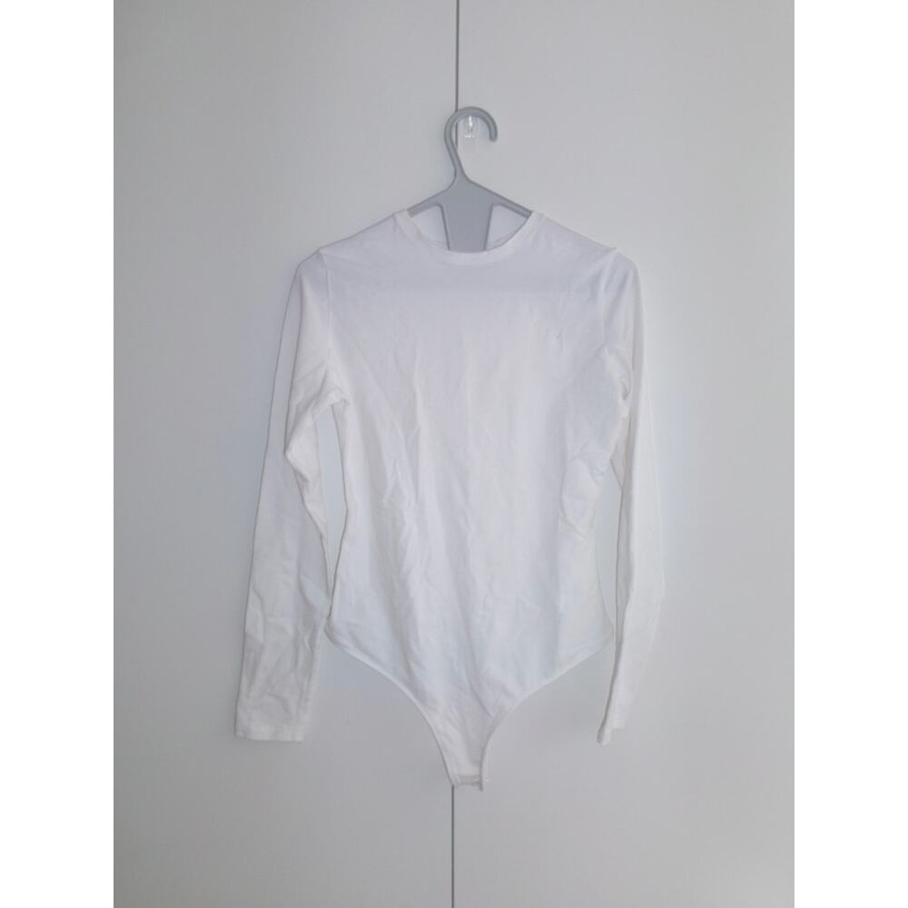 Quince White Crew Neck Long Sleeve Bodysuit - Picture 2 of 4
